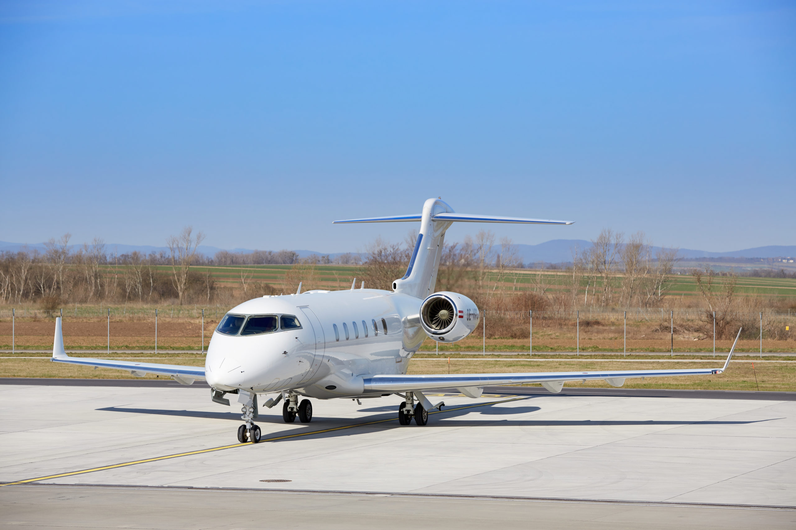 SPARFELL Inventory Bombardier Challenger 300